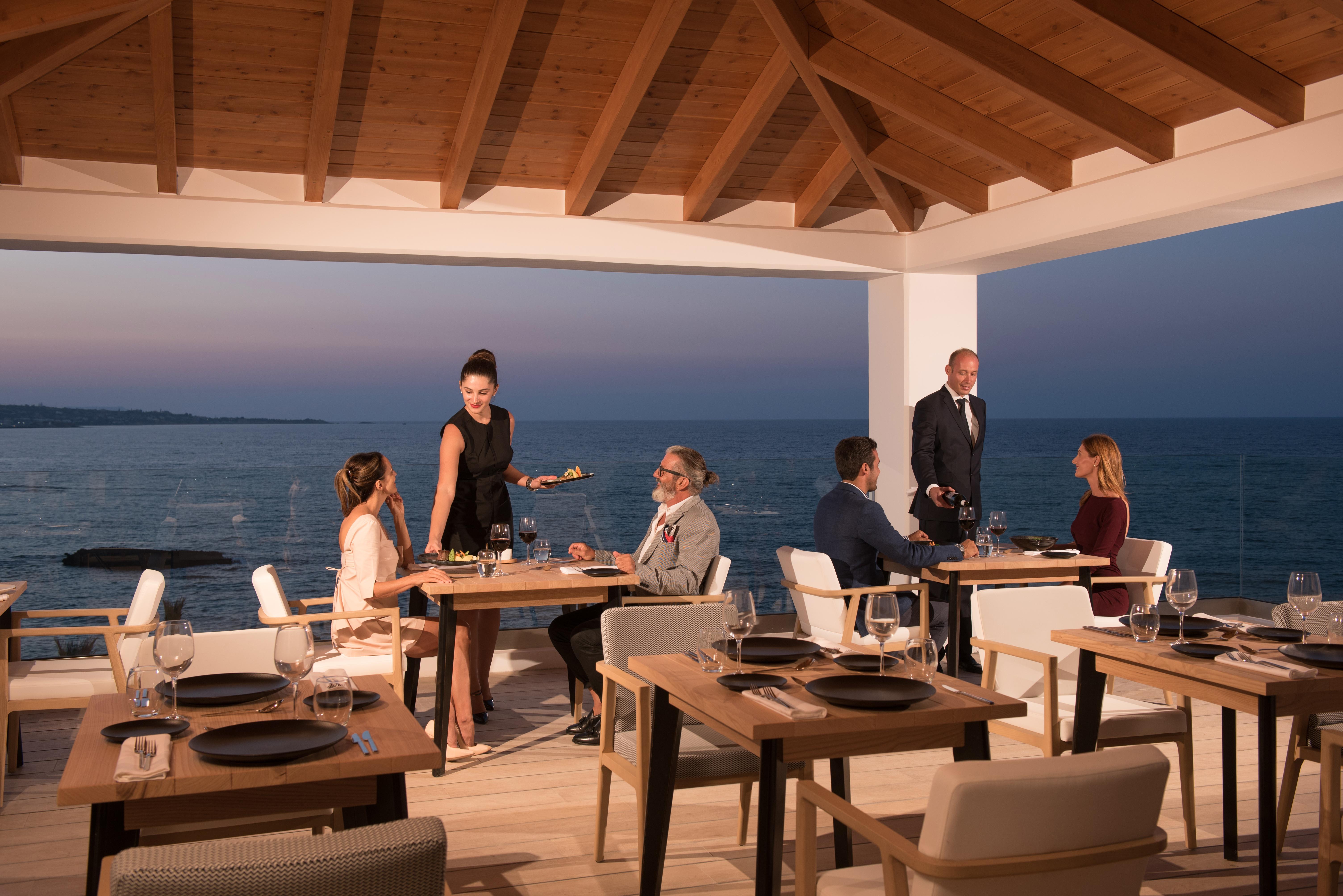 Abaton Island Resort & Spa Hersonissos  Ngoại thất bức ảnh Restaurant